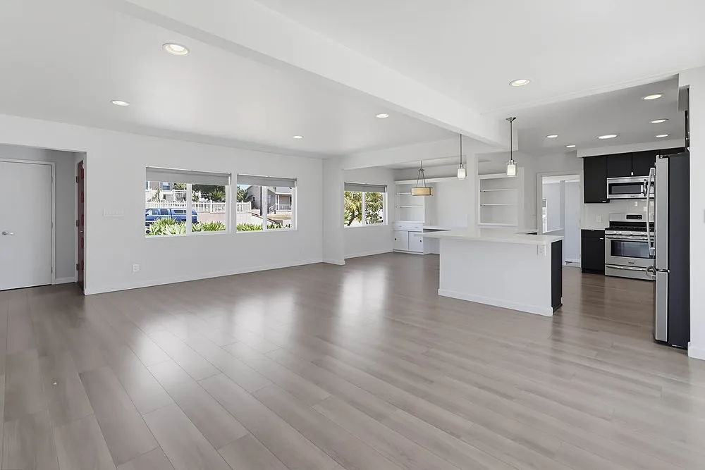 7195 Colony Road — Photo 4