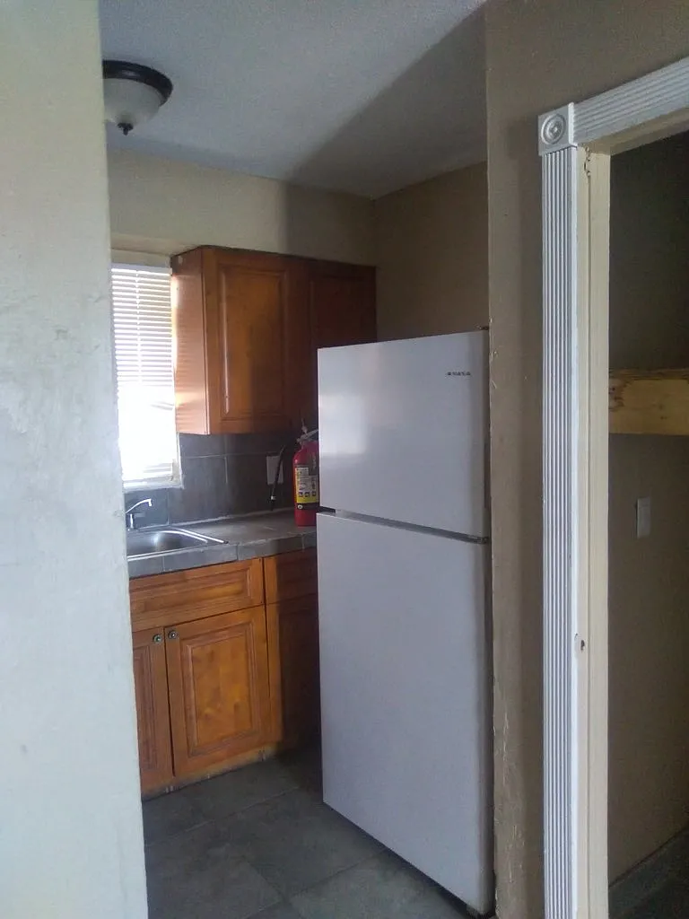 2 bed, 689 sqft, $900 — Photo 3