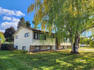 997 S Summit St, Colville, WA 99114
