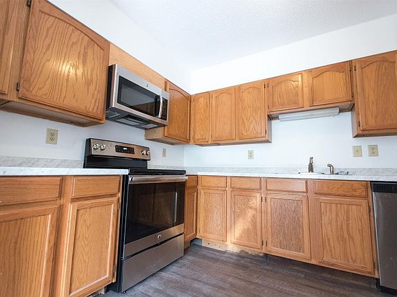 3rd image of 3057 Obryon St #17