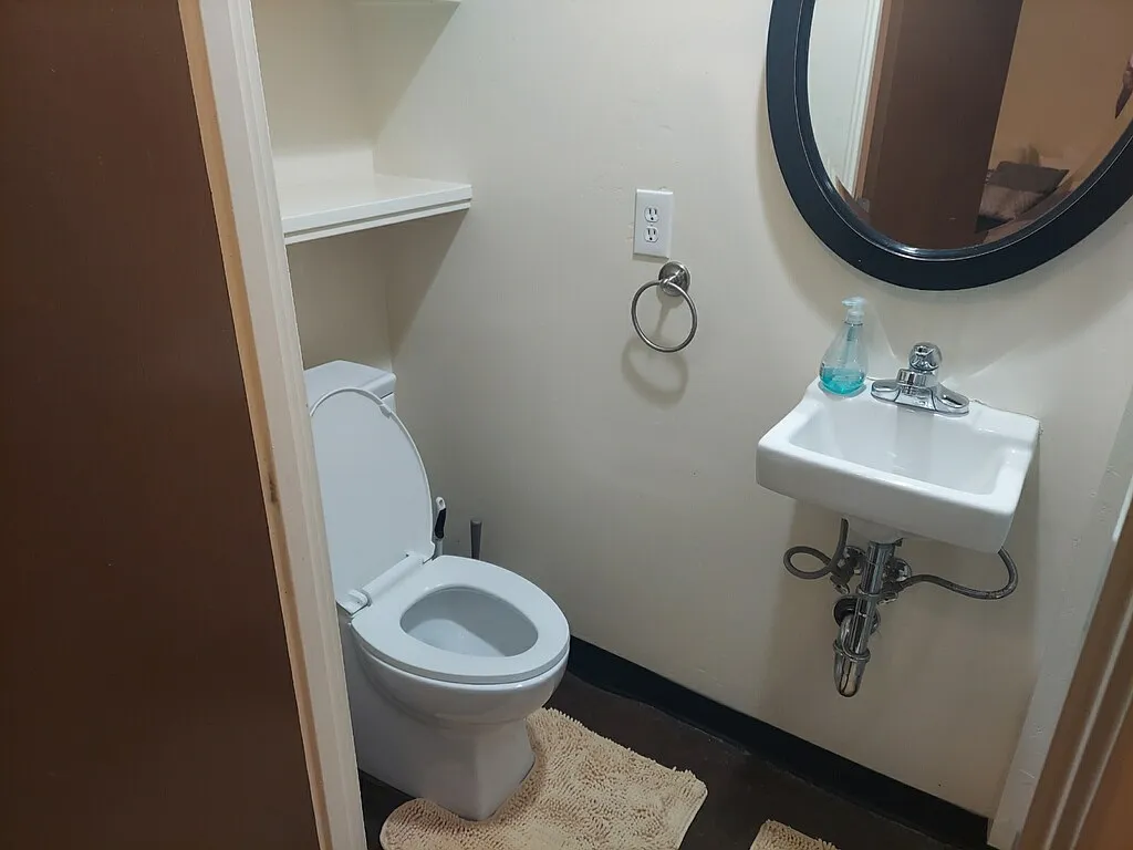 Studio, 500 sqft, $1,500 — Photo 2