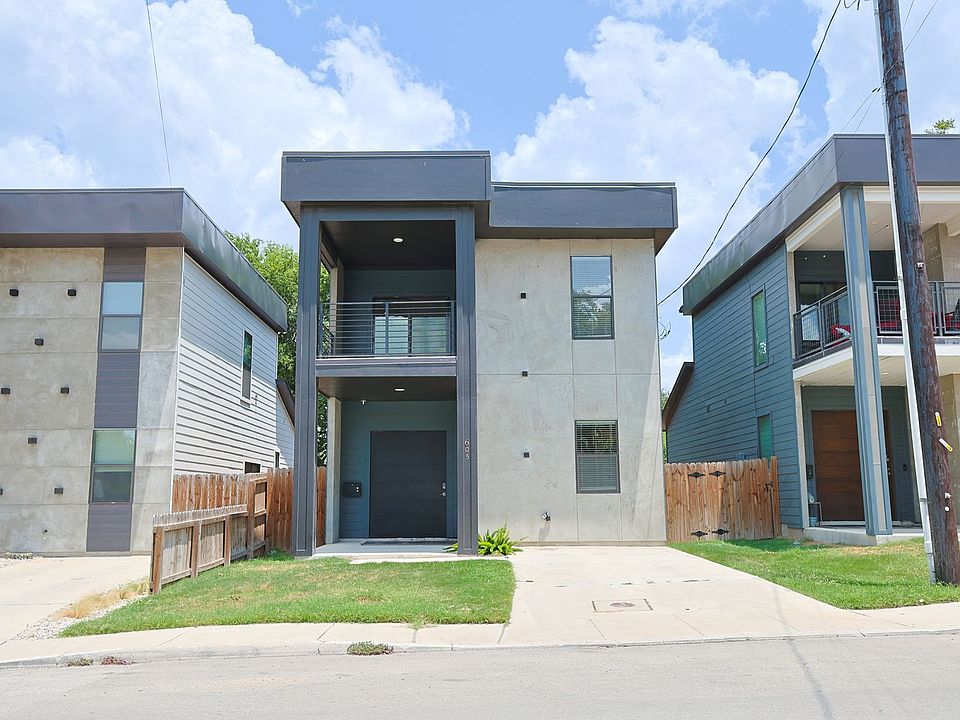 1st image of 605 Montana St