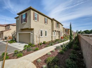 4636 Ocean Ln, Elk Grove, CA 95757