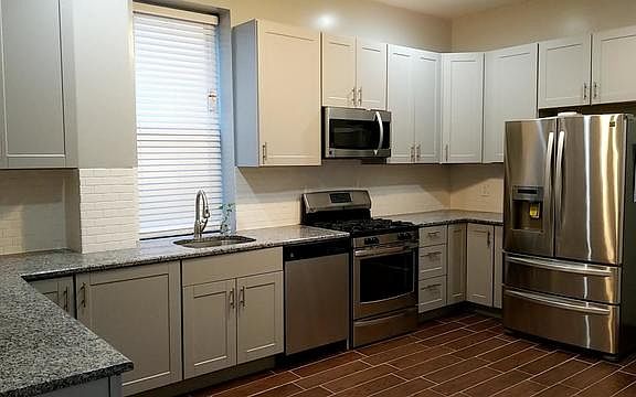 3rd image of 2349 S Saint Louis Ave #1