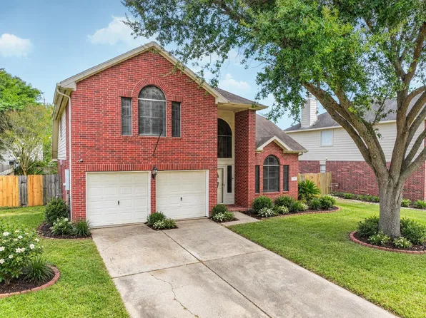 914 Chase Creek Cir, Bacliff, TX 77518
