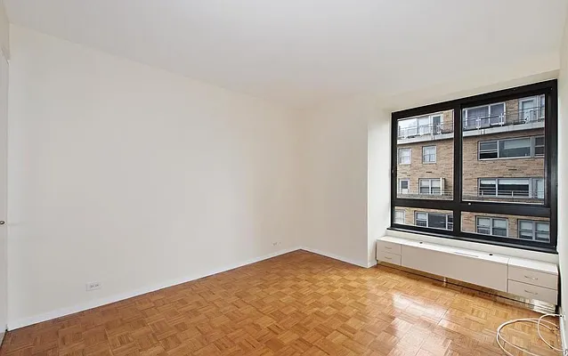 Rented by Compass | media 24