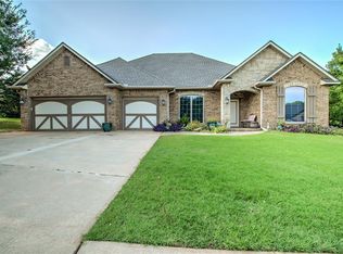 1456 Narrows Bridge Cir, Edmond, OK 73034