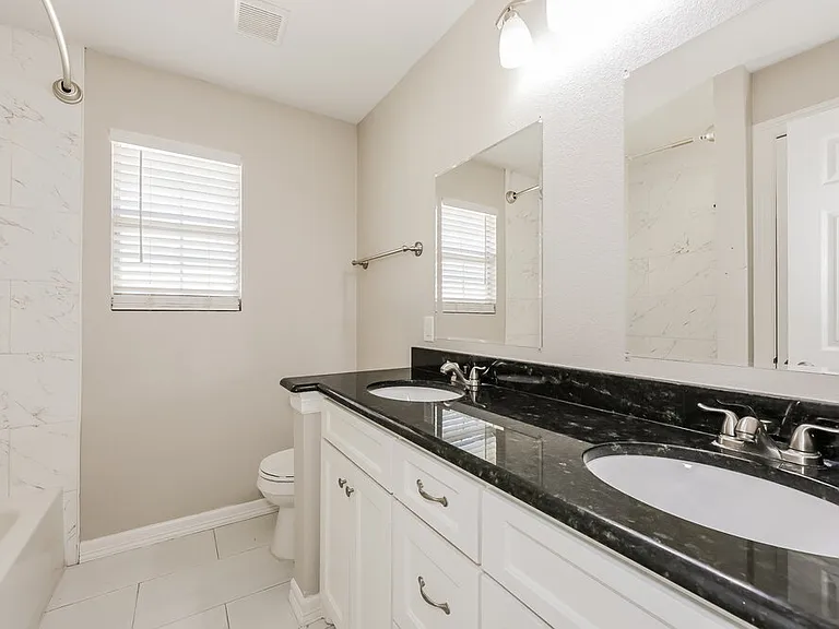 7721 Arcadia Trl — Photo 16