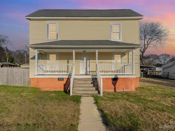 468 Railroad Dr NW, Concord, NC 28025