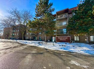 820 Elder Rd #C412, Homewood, IL 60430