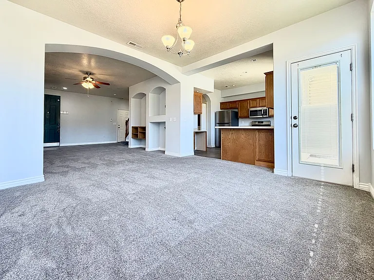 1688 W 3180th St N #G1 — Photo 7