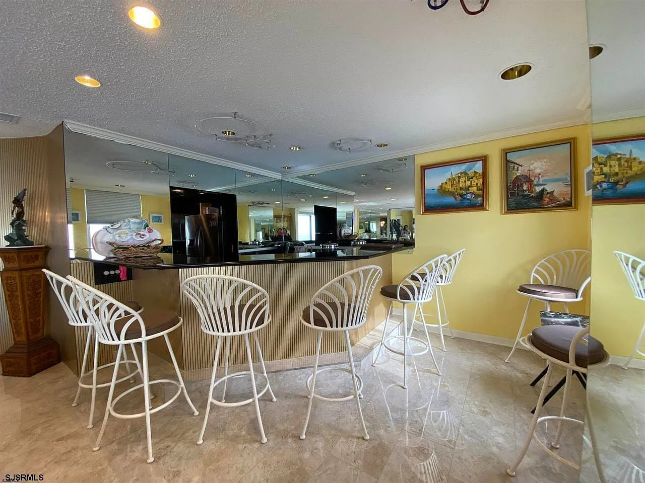 2 bed, 2.5 bath, $48,500 — Photo 3