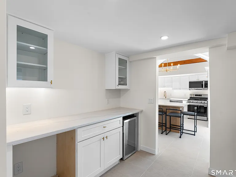 152 Partrick Ave — Photo 12