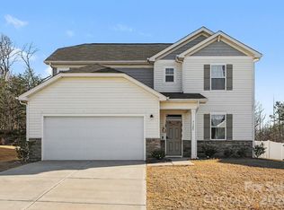 7125 Maple Run Cir, Charlotte, NC 28215