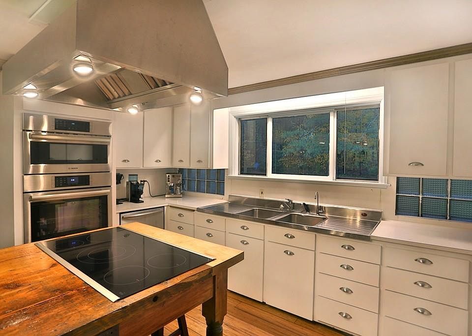 99 MILL ST Middleton MA Zillow