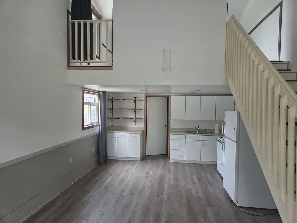 1st image of 28414 126th St E