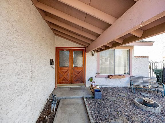 4th image of 2745 Casa Linda Way