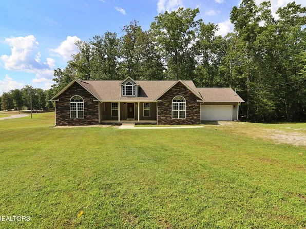 1190 Toomey Rd, Oneida, TN 37841