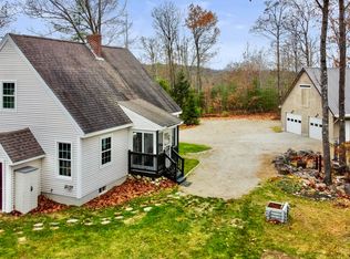 389 Pleasant St, Mechanic Falls, ME 04256