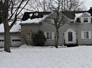 210 Inwood Dr, Rochester, NY 14625