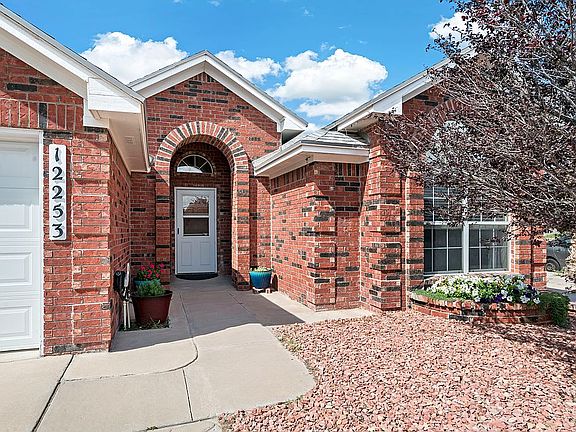2nd image of 12253 Amstater Cir