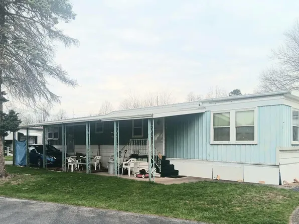 505 Ashwood Dr, Altoona, PA 16601