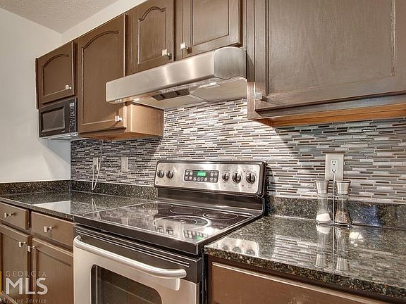3rd image of 970 Sidney Marcus Blvd NE