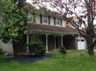 4008 Oakland Rd, Bethlehem, PA 18020