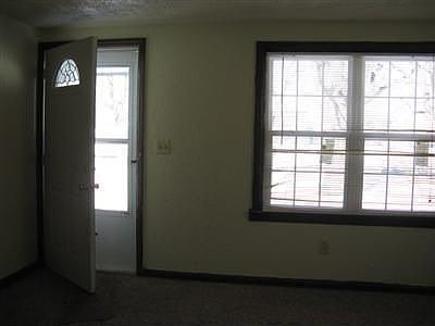 2nd image of 5018 Prescott Ave
