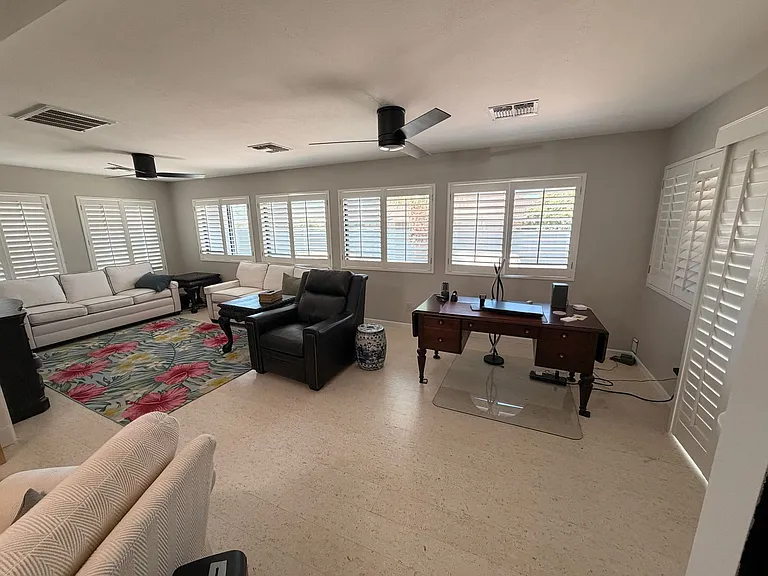 13139 W Seville Dr — Photo 3