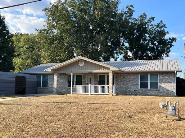 701 NW F St, Stigler, OK 74462