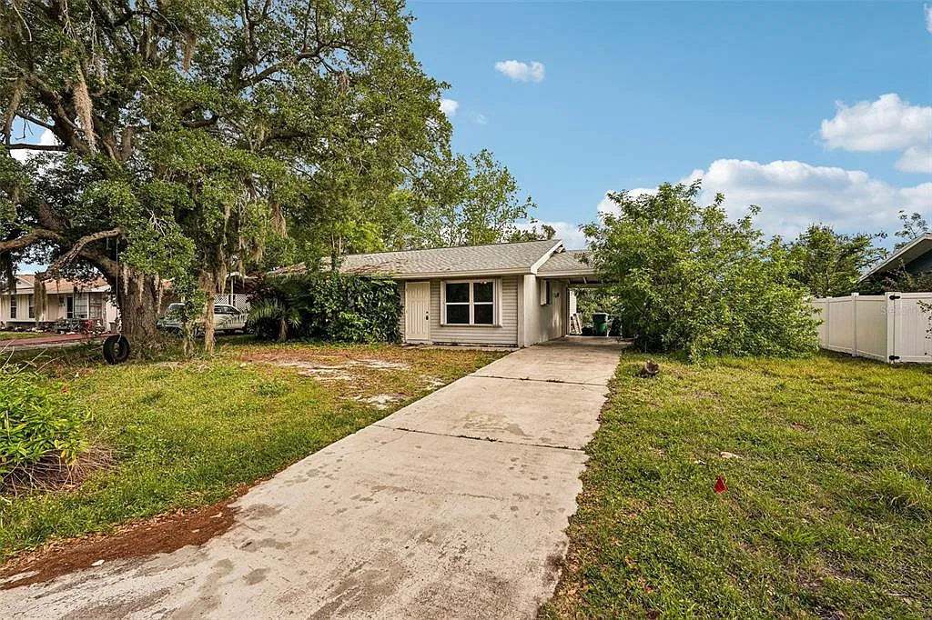 3 bed, 2.0 bath, 1148 sqft, $1,100 — Photo 1