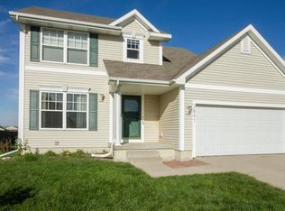 3841 Welbeck Dr, Ames, IA 50010