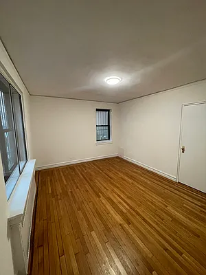 Rented by JMG Properties | media 16