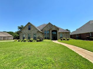 5450 Brittany Ln, Paris, TX 75462