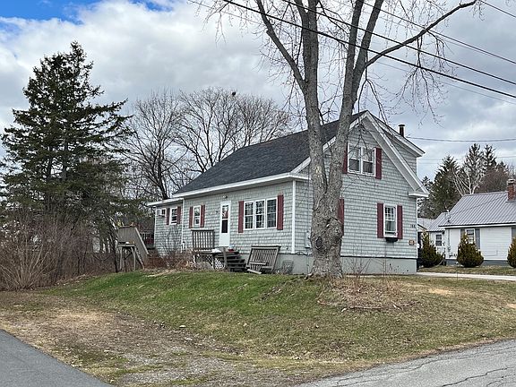 3rd image of 166 Larkin St
