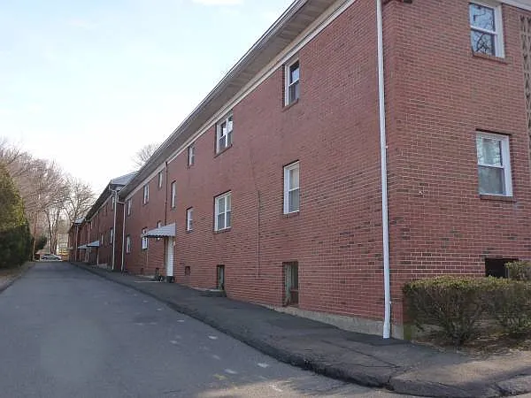 1953 Whitney Ave #A3 — Photo 13