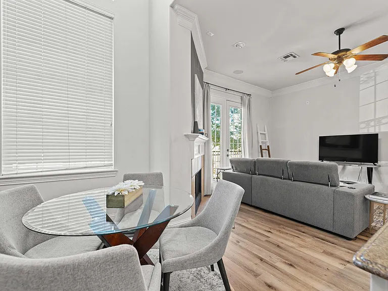 5816 La Vista Dr — Photo 9