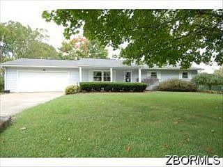 5th image of 3811 Greengold Dr