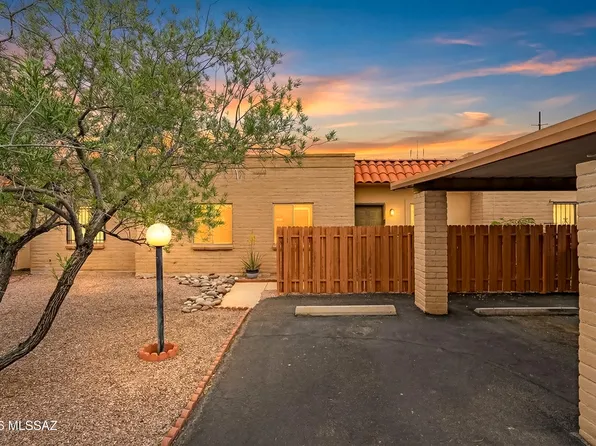 782 S Pantano Rd, Tucson, AZ 85710