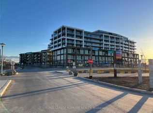 60 George Butchart Dr #417, Toronto, ON M3K 1Y2