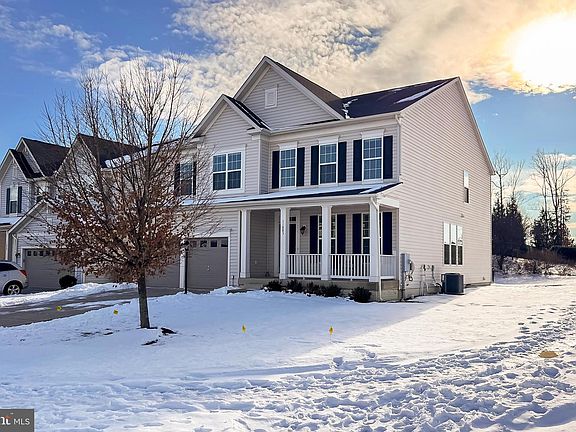 3rd image of 11883 Breeden Hall Ct