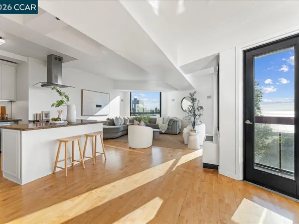 6363 Christie Ave APT 406, Emeryville, CA 94608