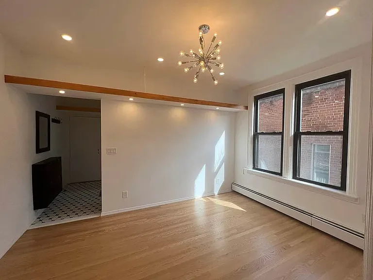 6824 Owls Head Ct #2R — Photo 1