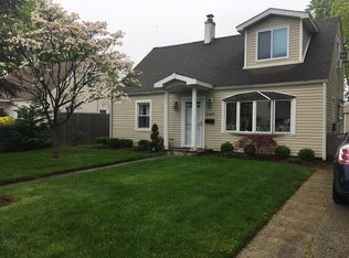 2440 Hull Ave, Bellmore, NY 11710