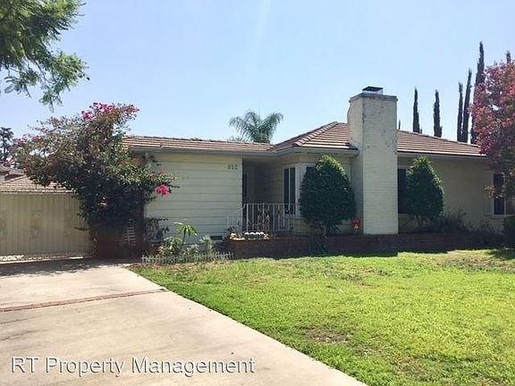 3rd image of 952 Palo Alto Dr