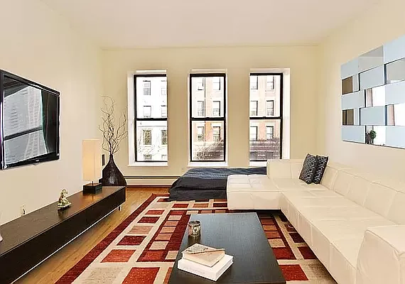 Rented by Buchbinder & Warren | media 1