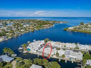26 Seaside Ct #26, Bradenton Beach, FL 34217