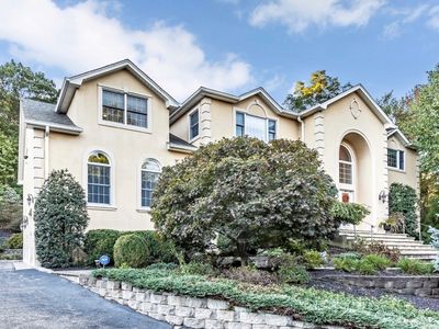 591 Old Bridge Rd, Northport, NY, 11768