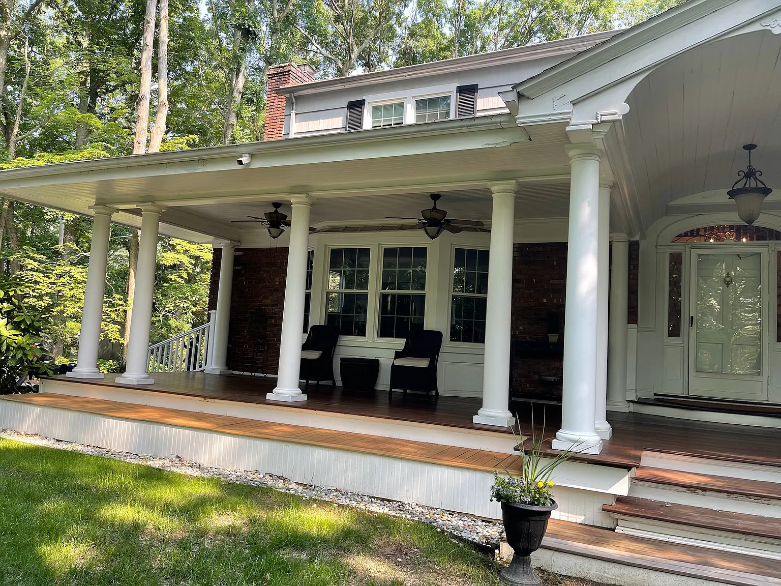 5 bed, 3.5 bath, 4000 sqft, $7,500 — Photo 2